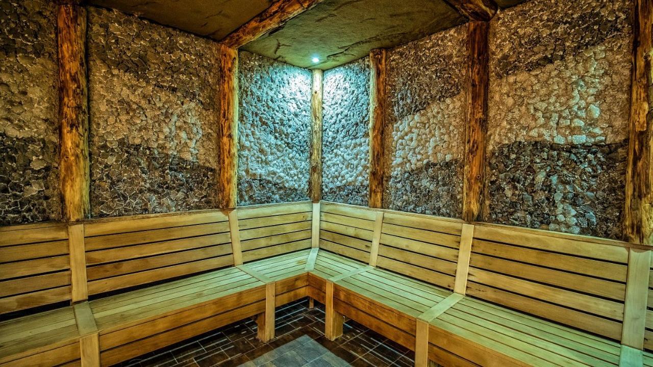 סטאראצ'וביצה Hotel Senator Konferencje & Spa מראה חיצוני תמונה
